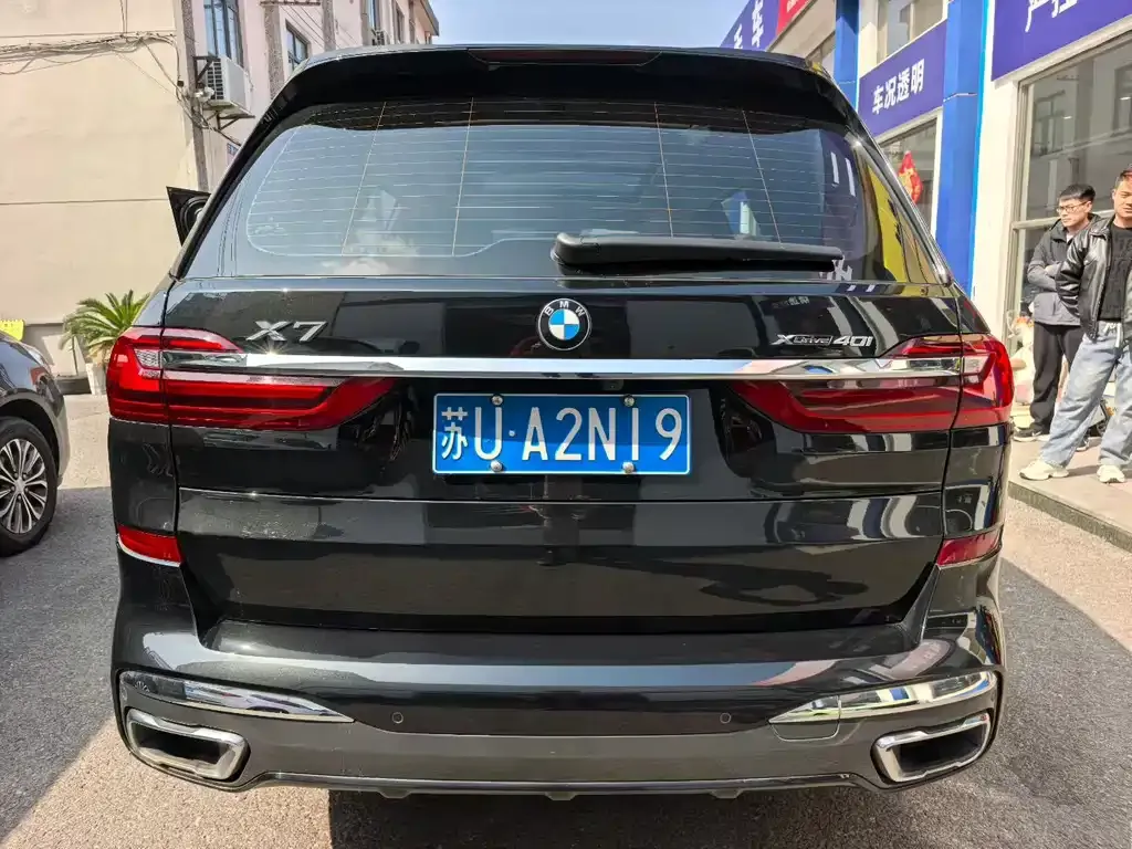 BMW X7 — фото 4