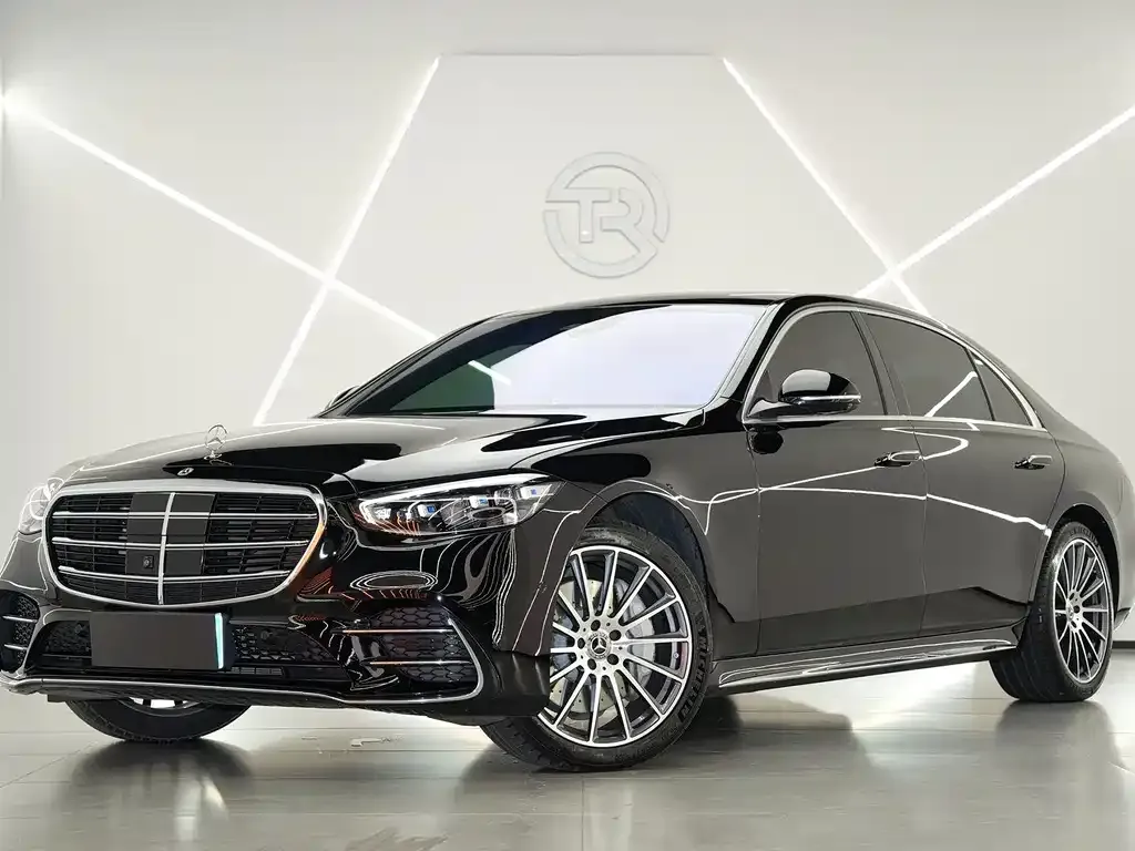 Mercedes-Benz S-Class — фото 1