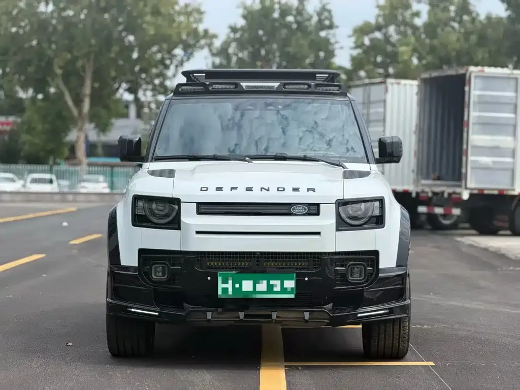 Land Rover Defender — фото 8