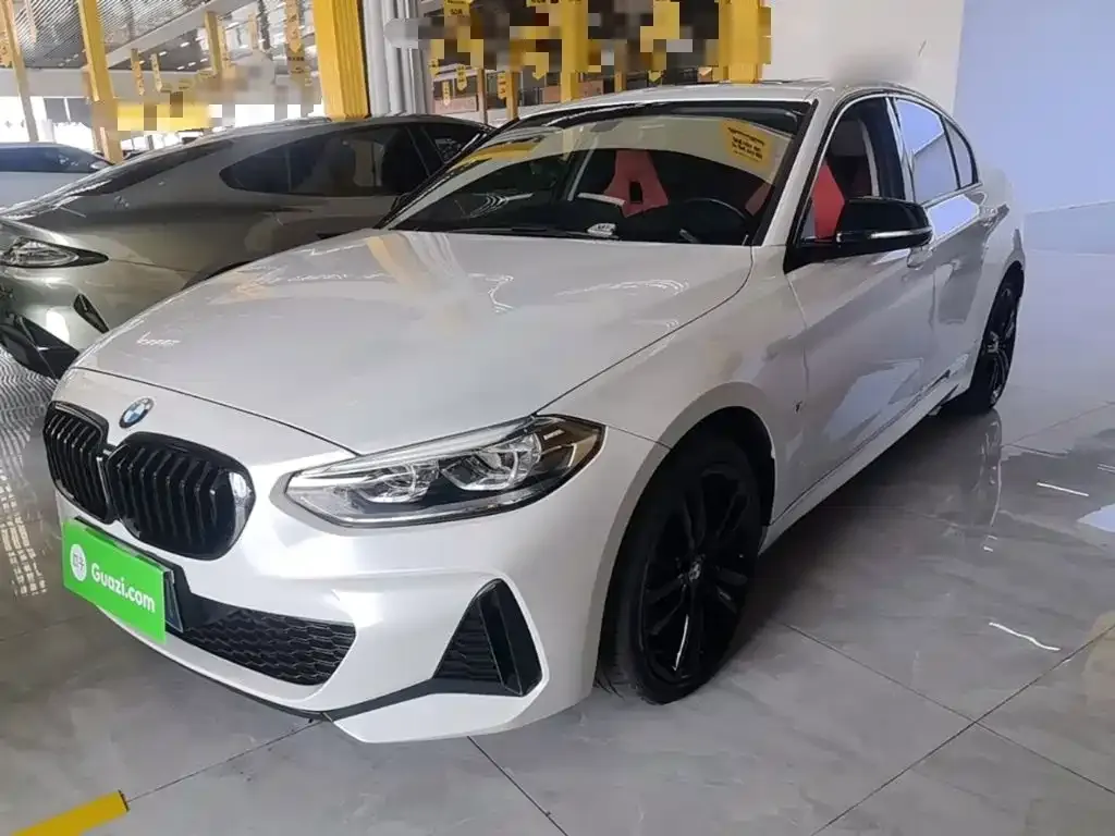 BMW 1 Series — фото 1