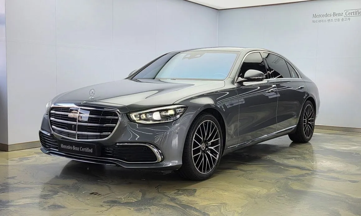 Mercedes-Benz S-Class — фото 1