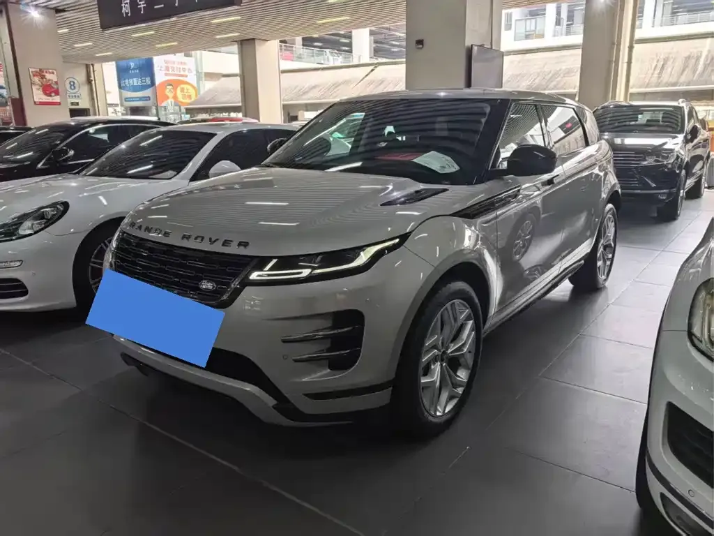 Land Rover Evoque — фото 1