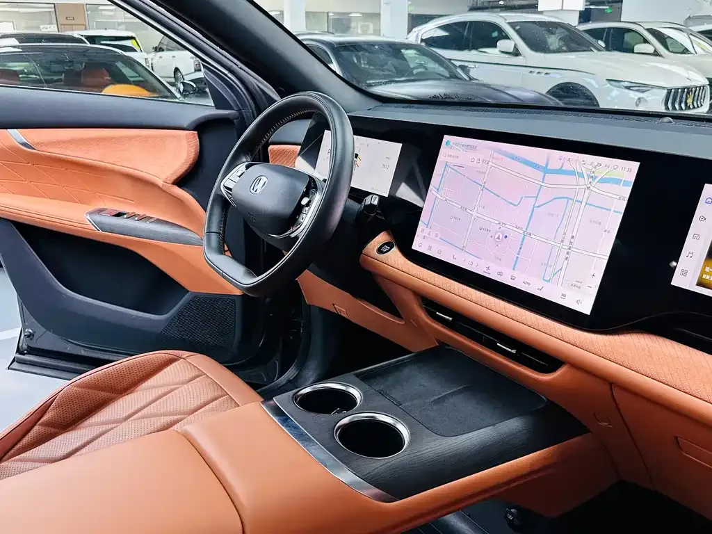 Changan CS75 PLUS — фото 2