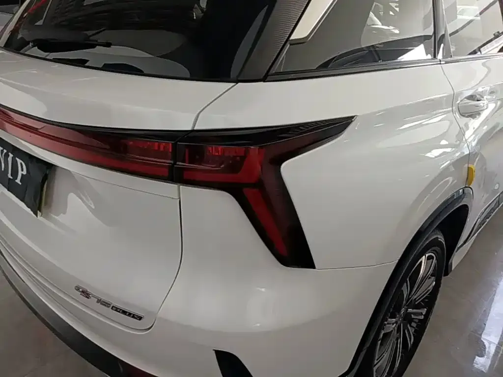 Changan CS75 PLUS — фото 3
