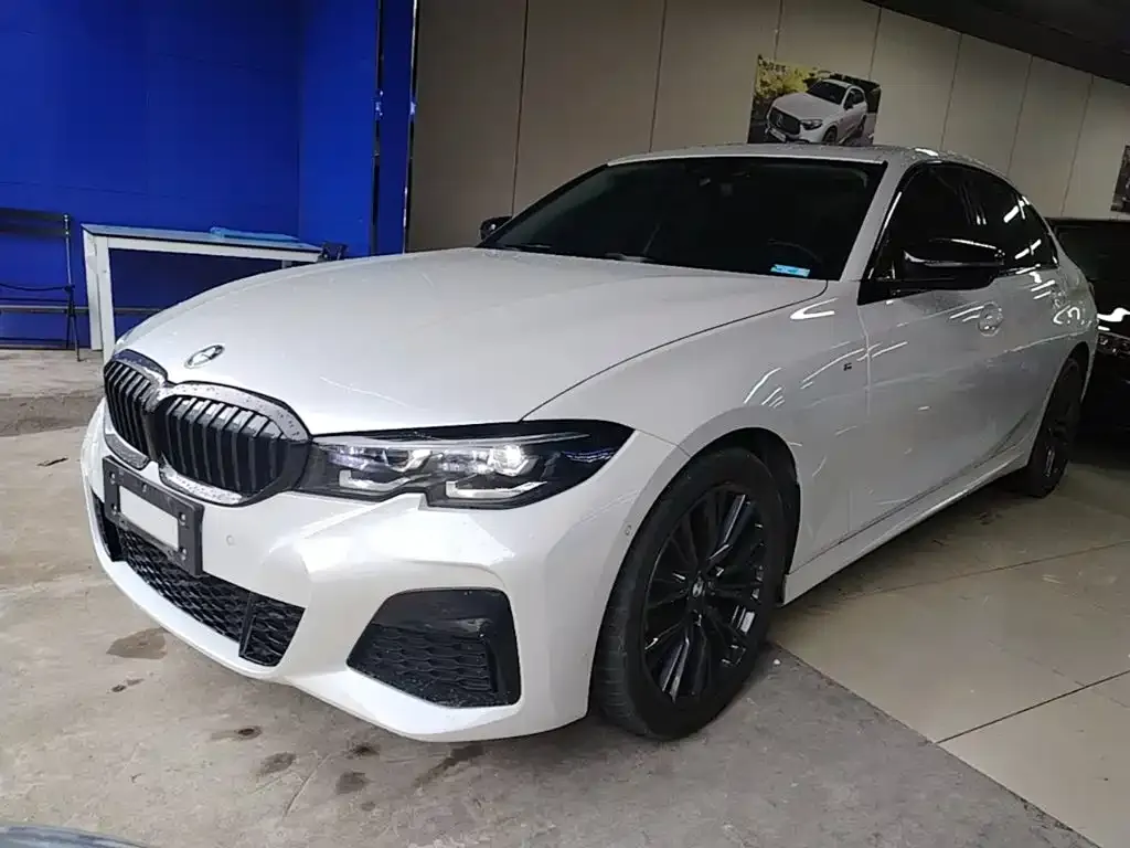 BMW 3 Series — фото 1