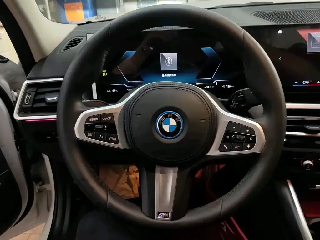 BMW i3 — фото 8