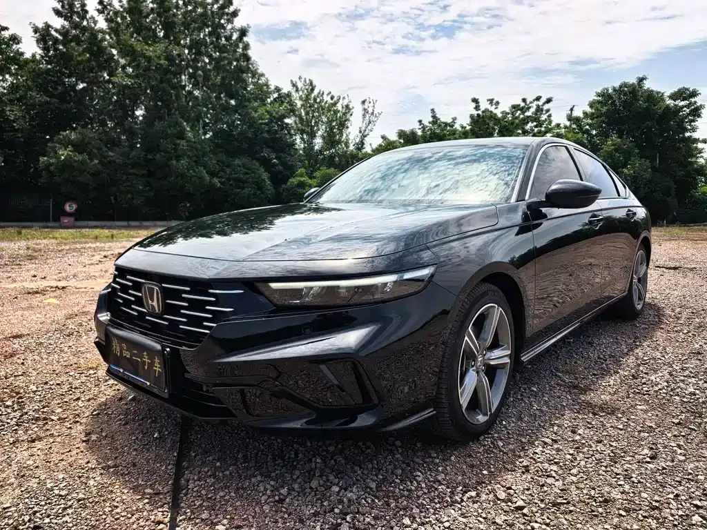 Honda Accord — фото 5