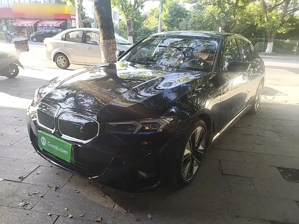 BMW i3 — фото 1