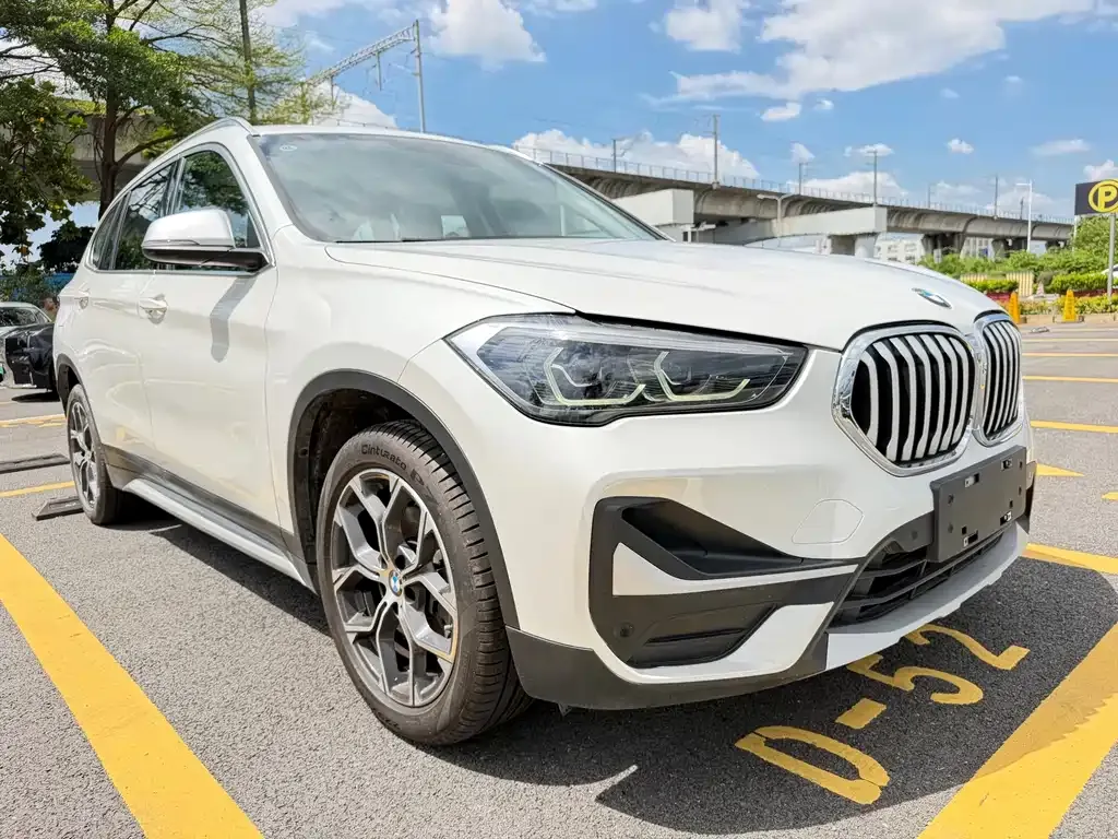 BMW X1 — фото 3