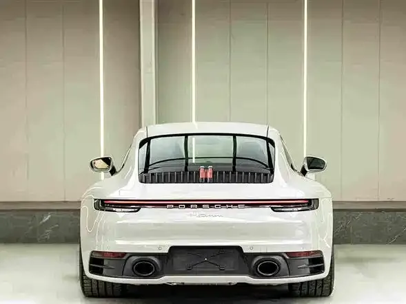Porsche 911 — фото 10