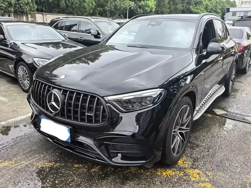 Mercedes-Benz GLC AMG — фото 1