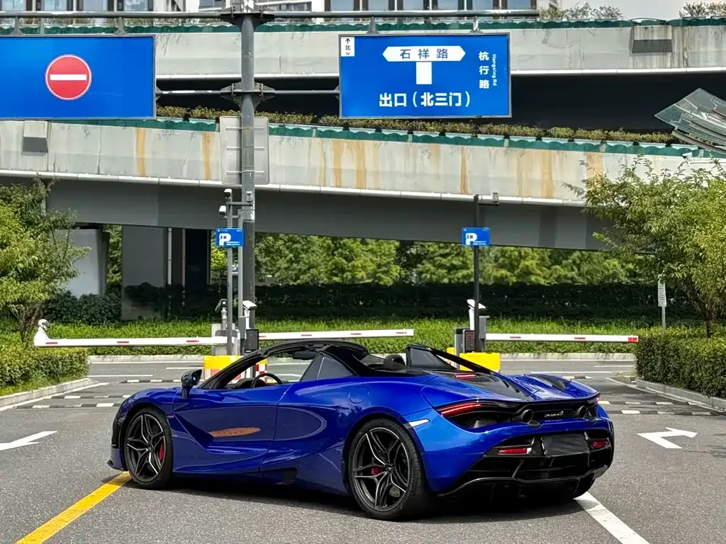 McLaren 720S — фото 2