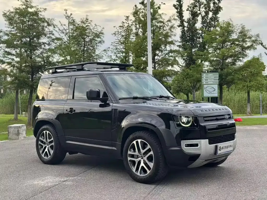 Land Rover Defender — фото 9