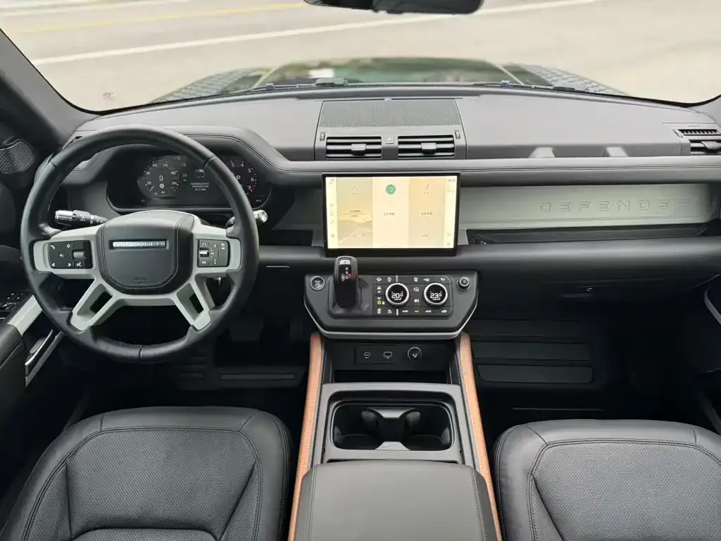 Land Rover Defender — фото 2