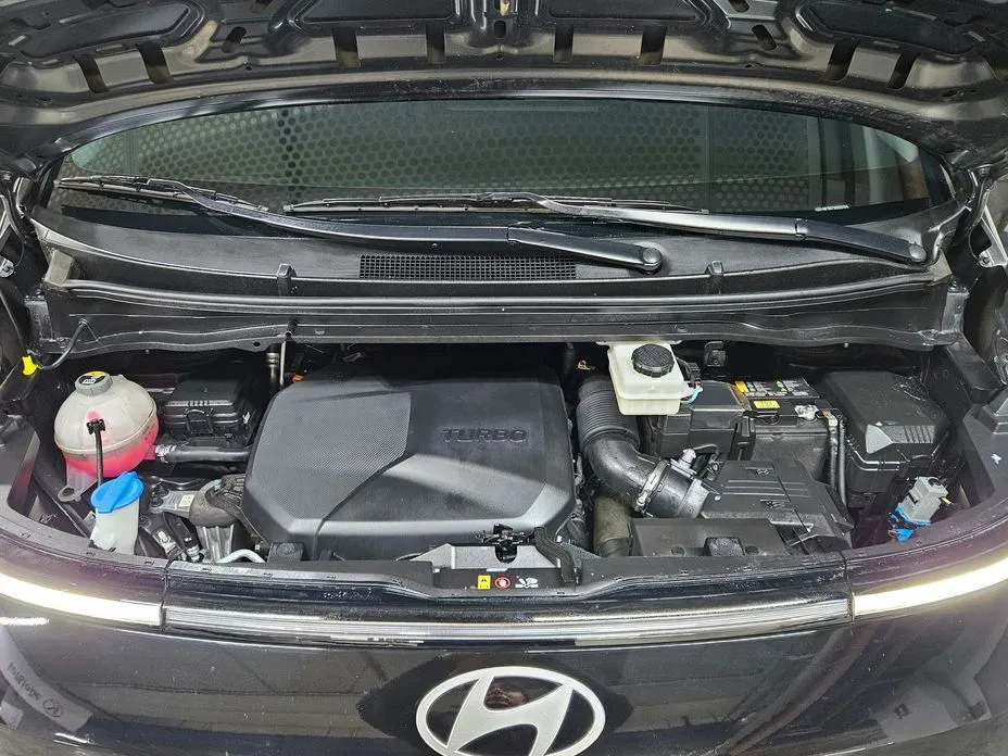 Hyundai Staria — фото 10