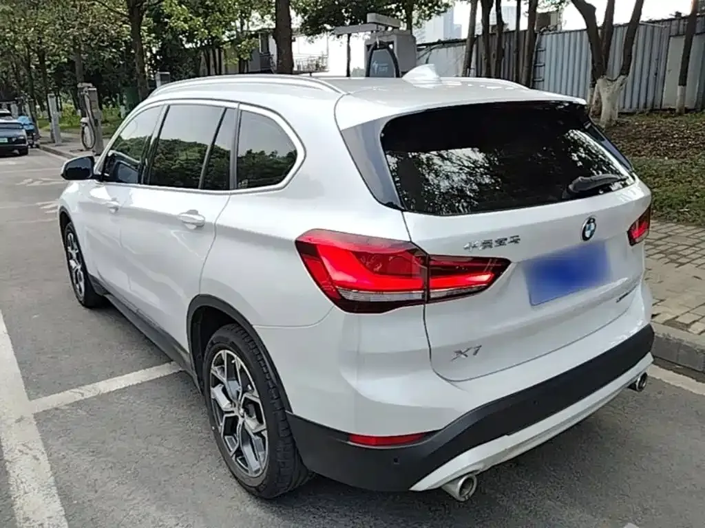 BMW X1 — фото 4
