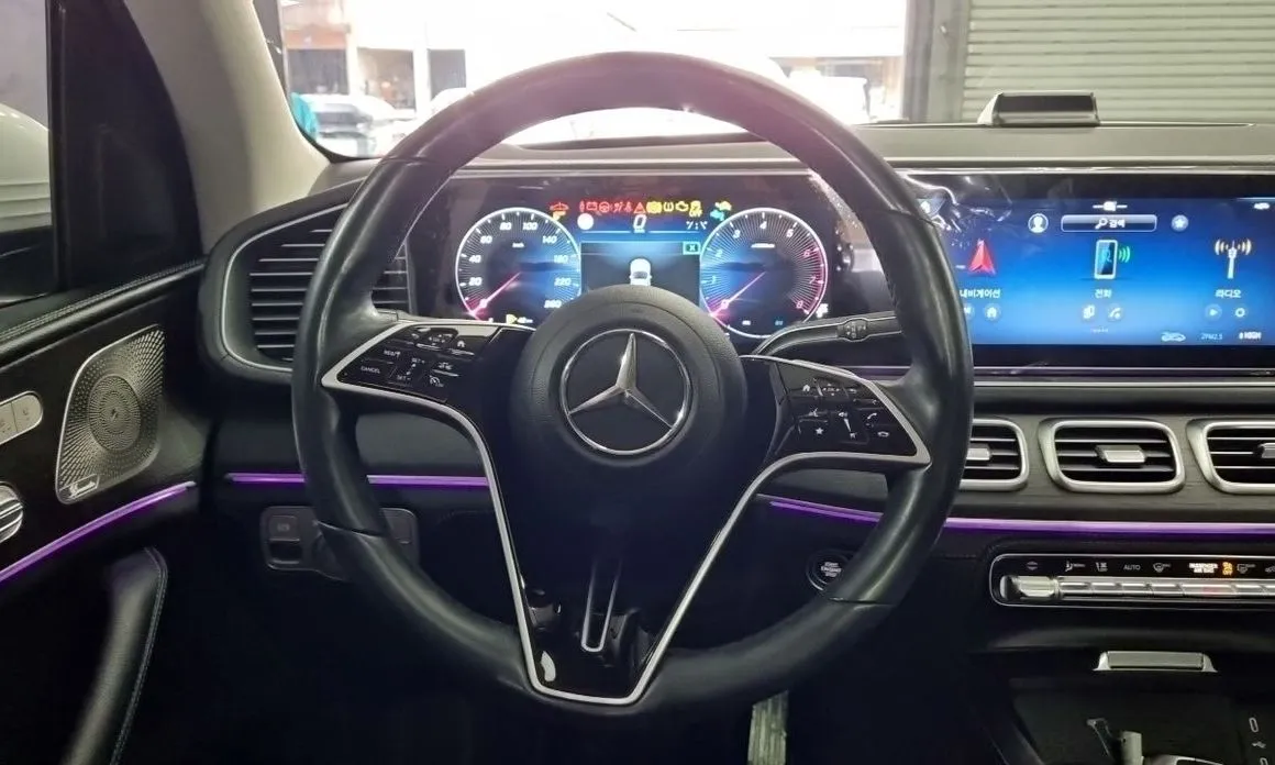 Mercedes-Benz GLE-Class — фото 4