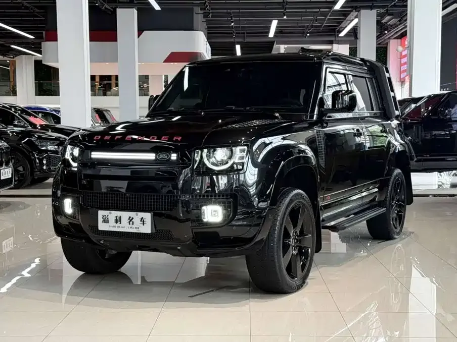 Land Rover Defender — фото 1