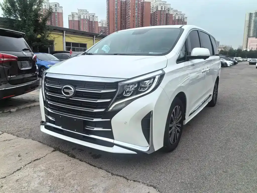 GAC Motor Trumpchi M8 — фото 1