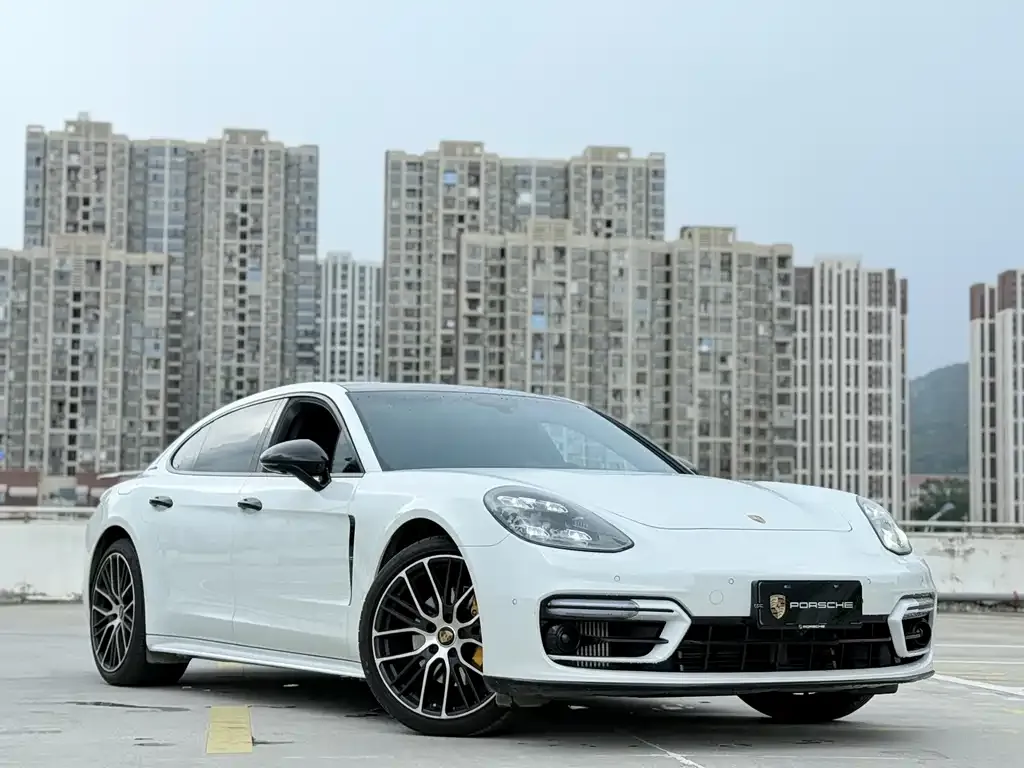 Porsche Panamera — фото 7