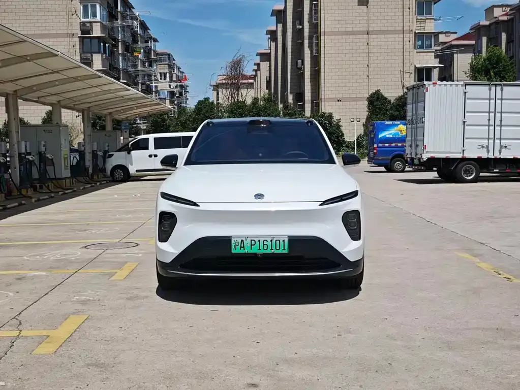 NIO EC7 — фото 8
