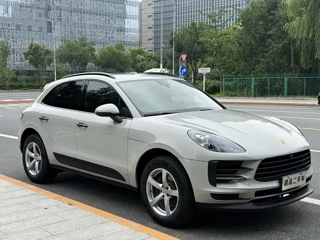 Porsche Macan — фото 7