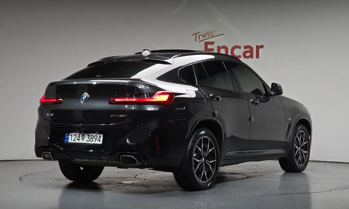 BMW X4 — фото 4