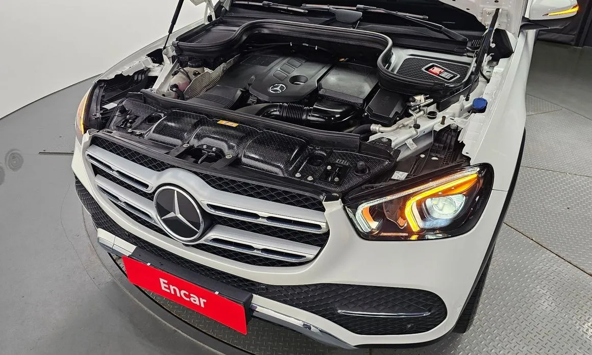 Mercedes-Benz GLE-Class — фото 8