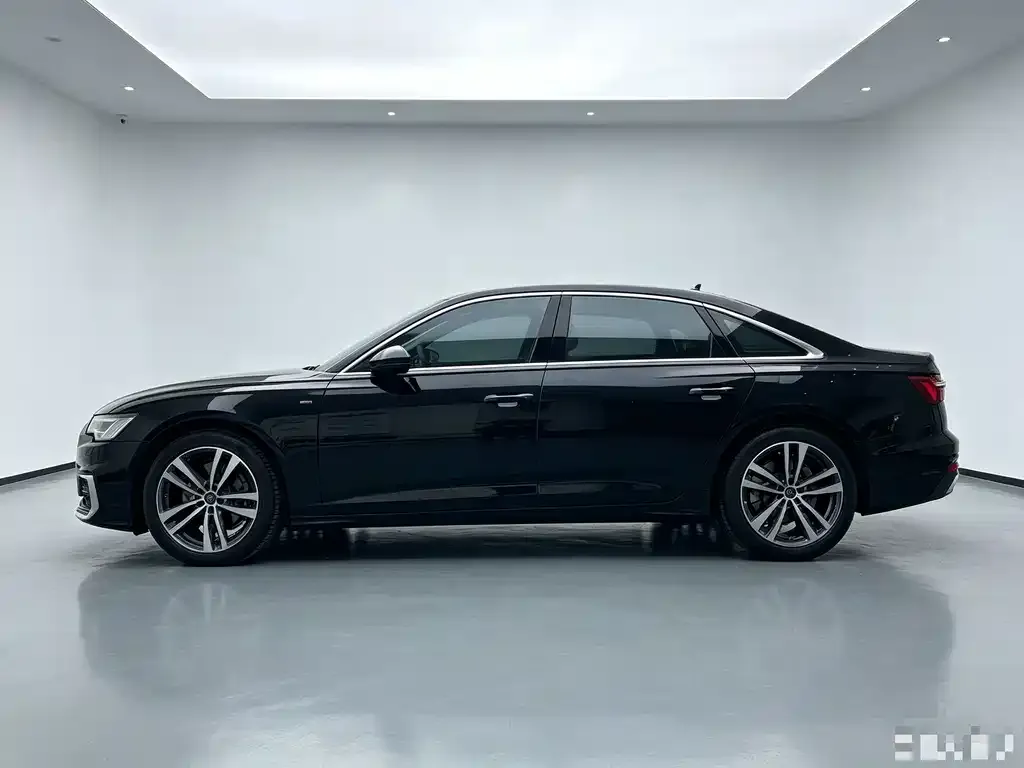 Audi A6L — фото 4