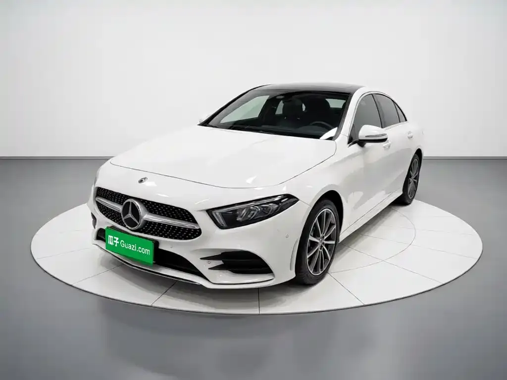 Mercedes-Benz A-Class — фото 1