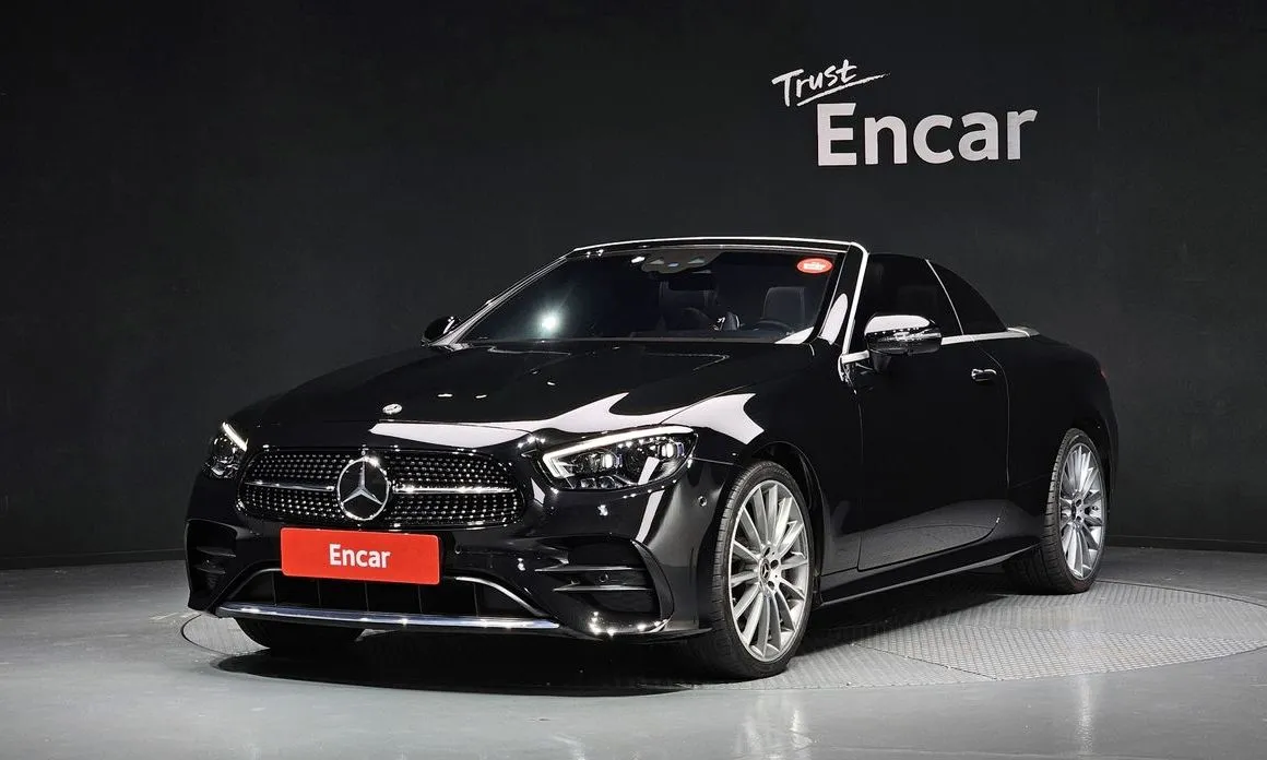 Mercedes-Benz E-Class — фото 1