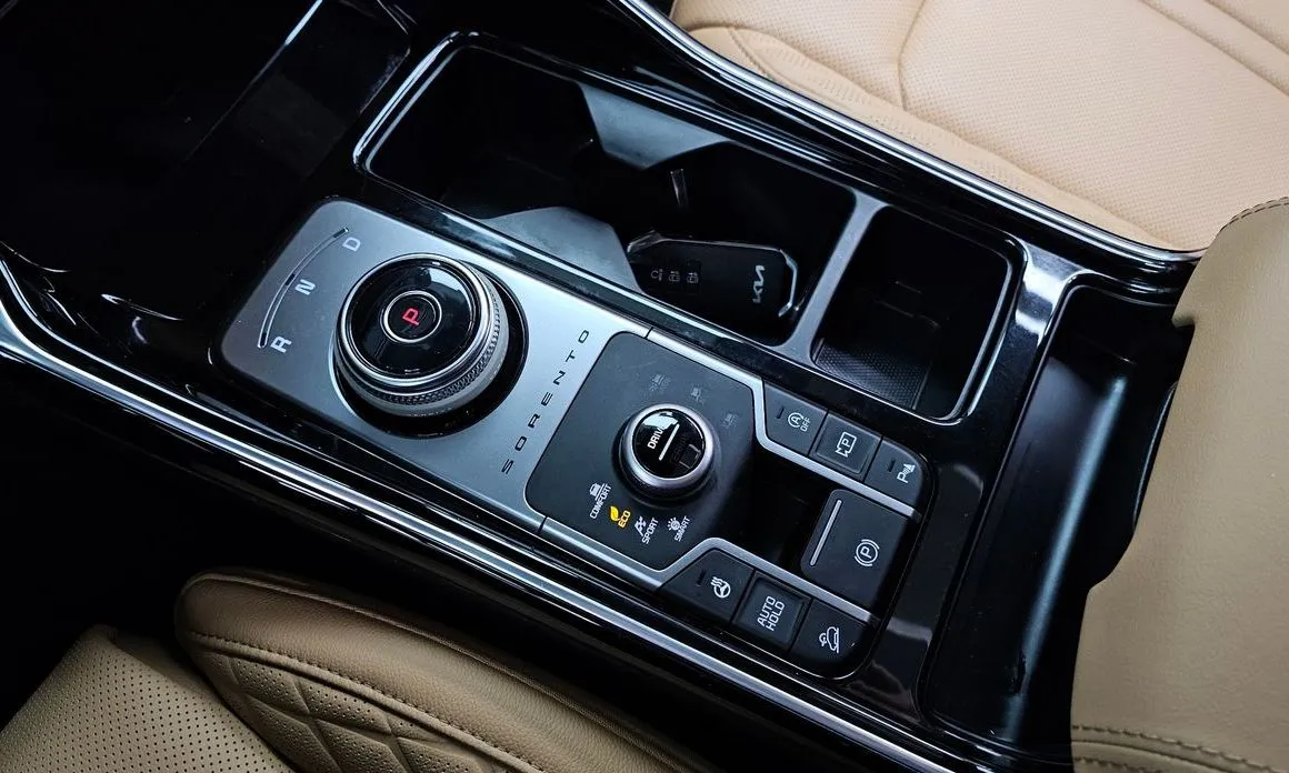 Kia Sorento — фото 2
