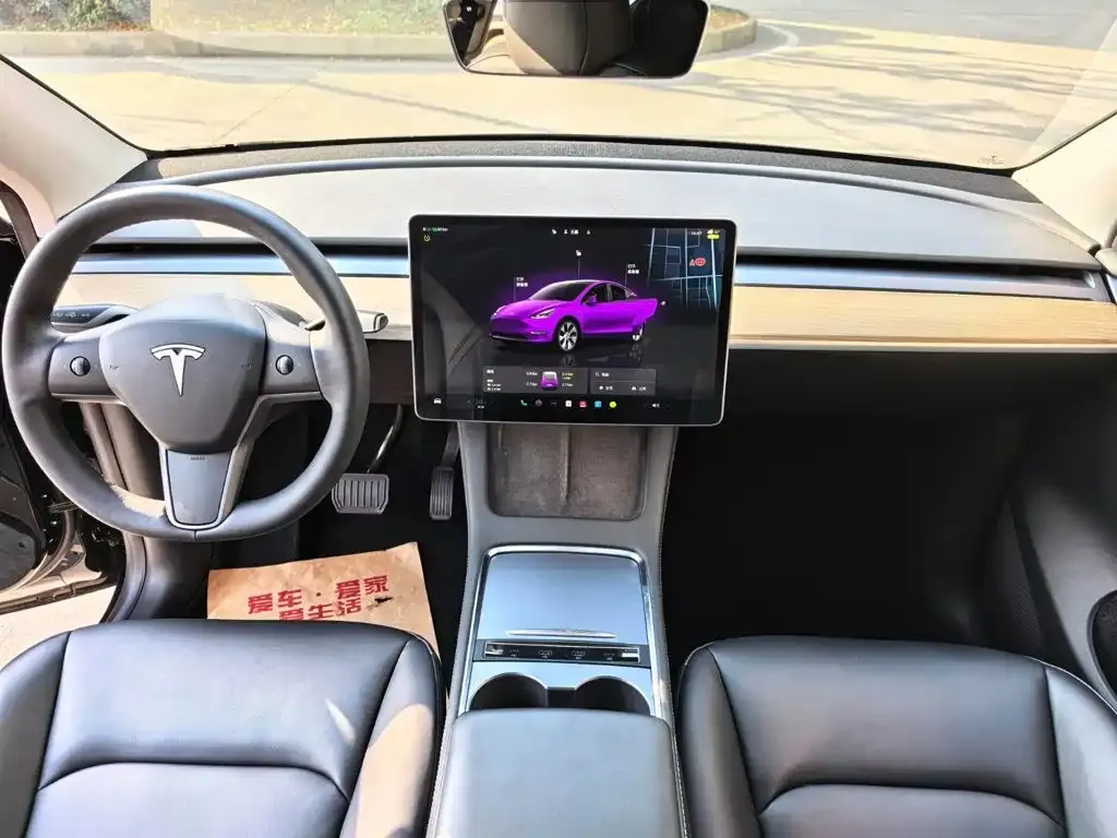 Tesla Model Y — фото 5