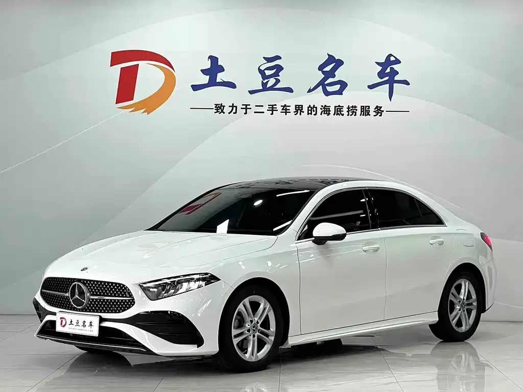 Mercedes-Benz A-Class — фото 1