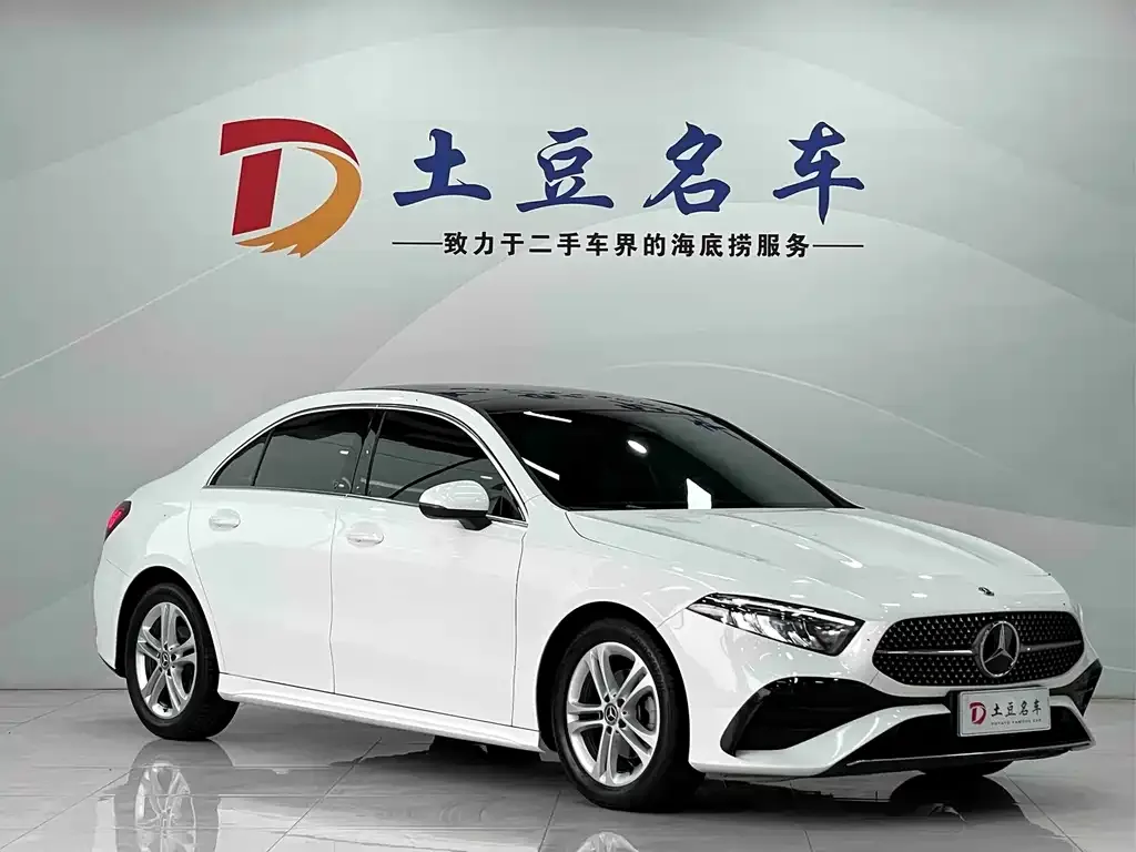 Mercedes-Benz A-Class — фото 10