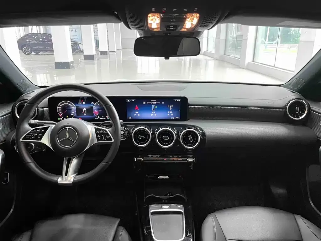 Mercedes-Benz A-Class — фото 2