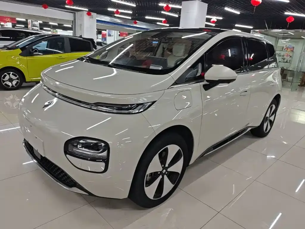 Baojun Yunduo — фото 10