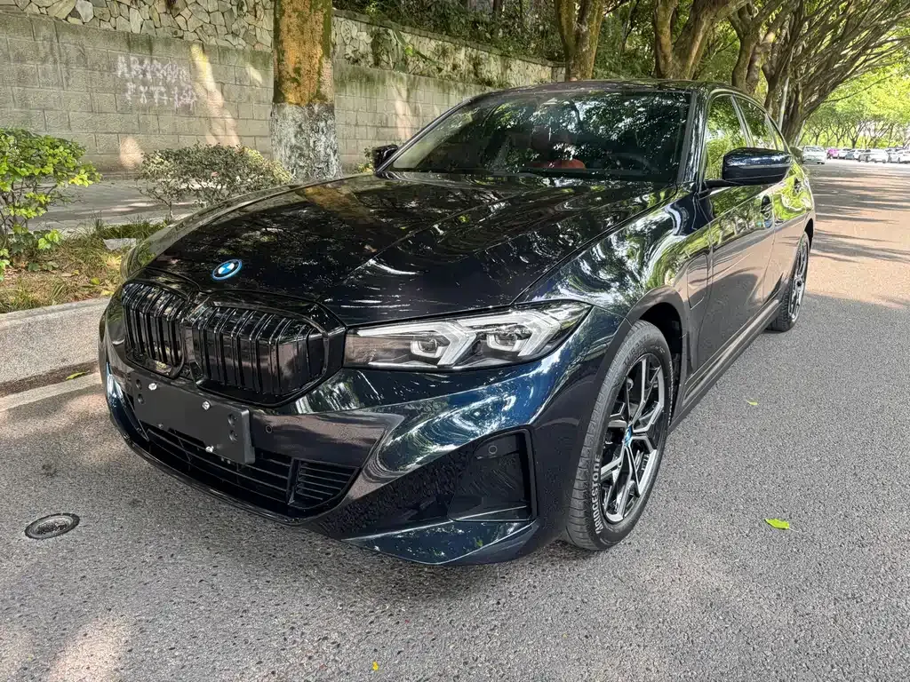 BMW i3 — фото 1