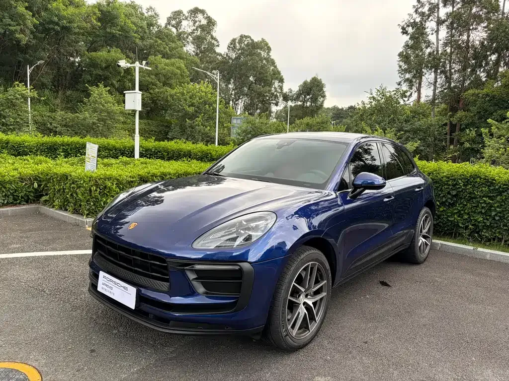 Porsche Macan — фото 1