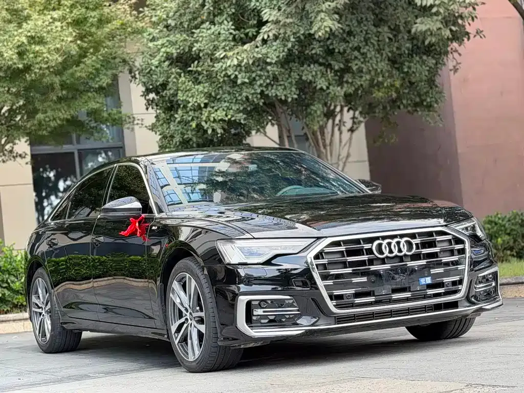 Audi A6L — фото 2