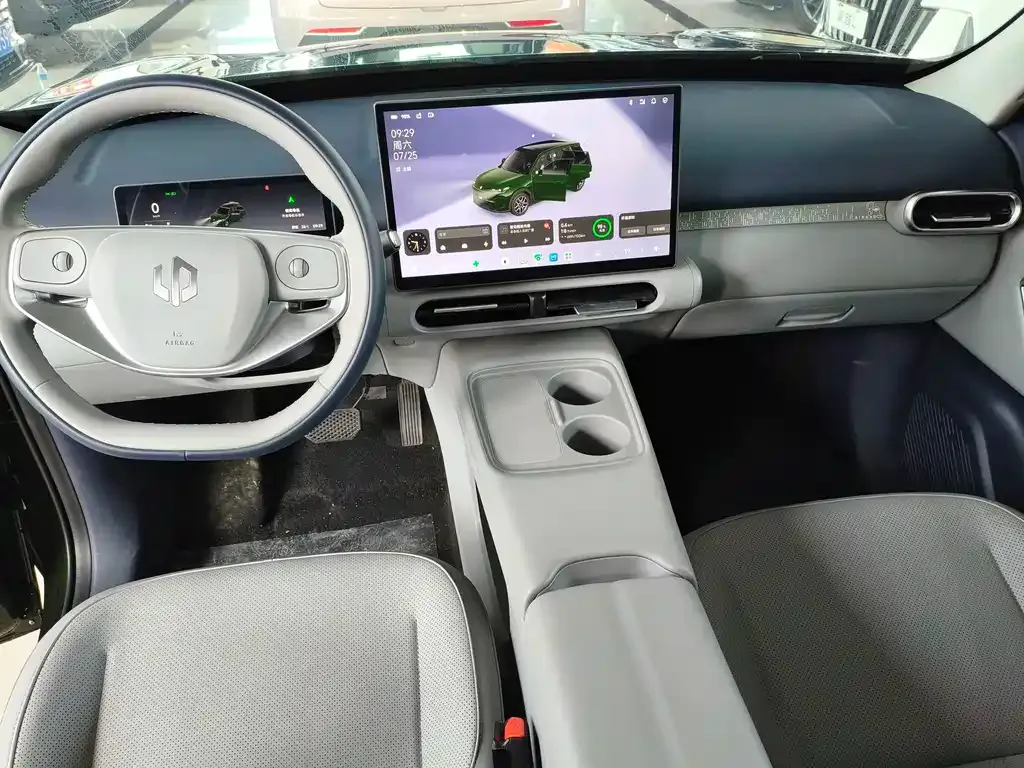 Leapmotor Leapmotor A10 — фото 10
