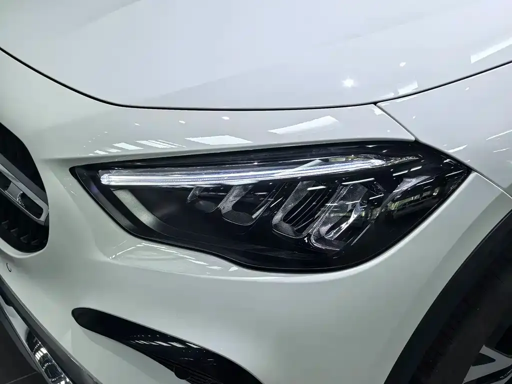 Mercedes-Benz GLA — фото 5
