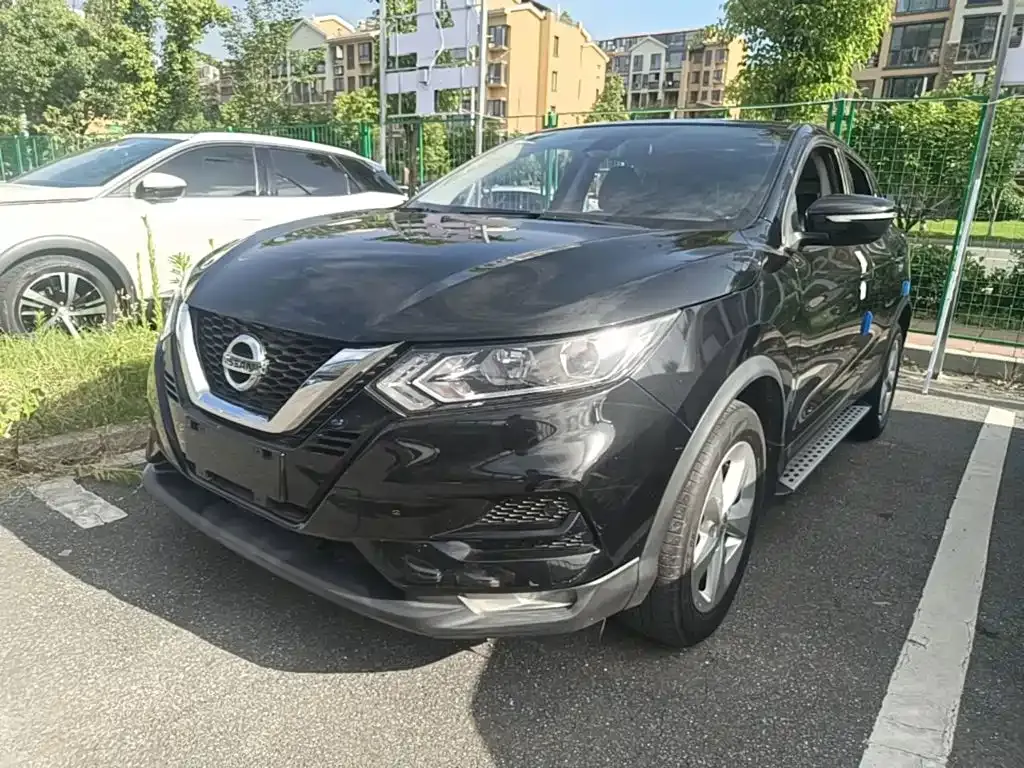 Nissan Qashqai — фото 6
