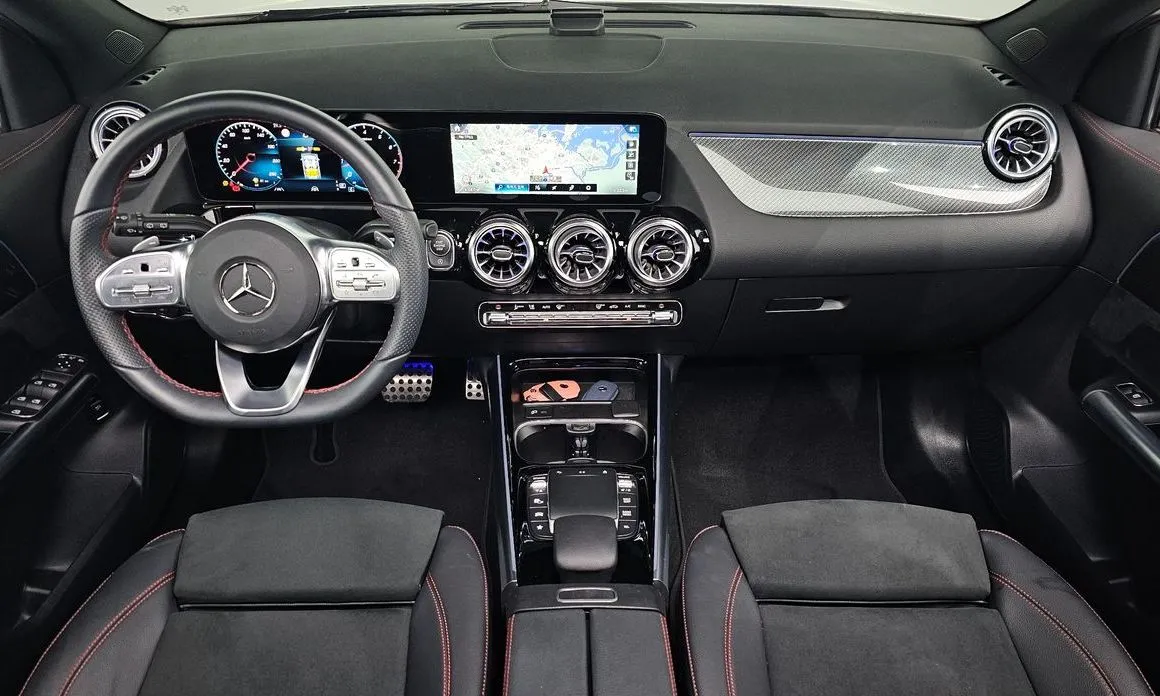 Mercedes-Benz GLA-Class — фото 10