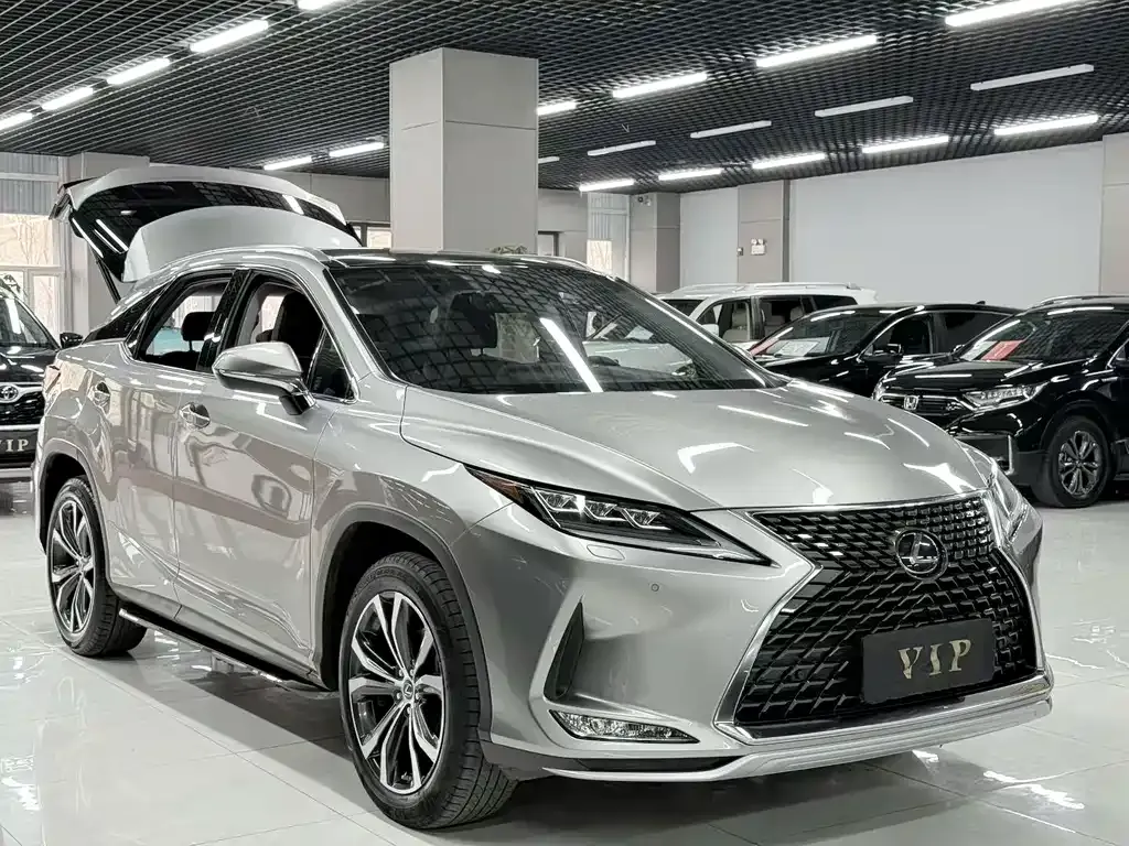 Lexus RX — фото 8