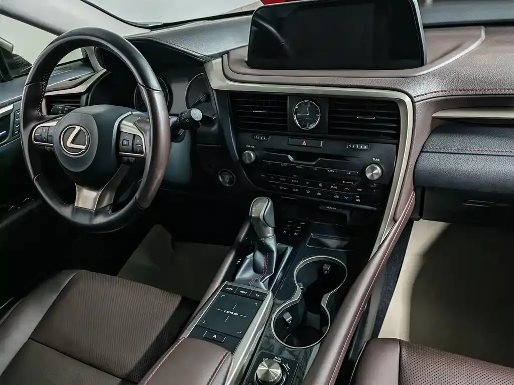 Lexus RX — фото 6