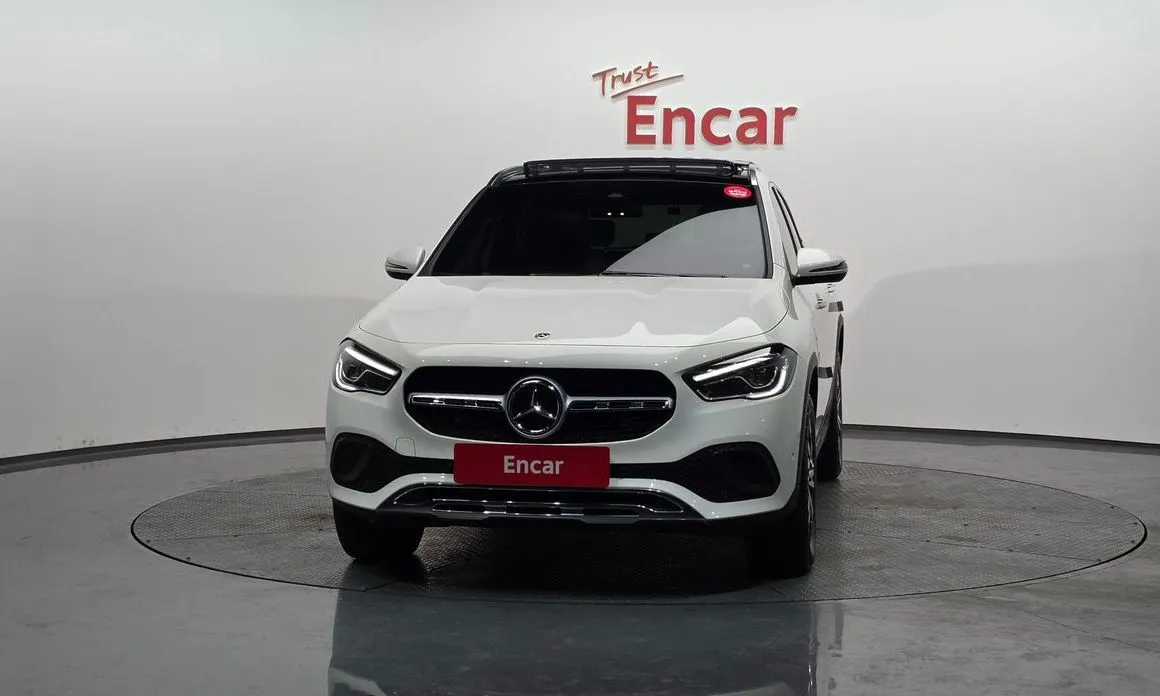 Mercedes-Benz GLA-Class — фото 4