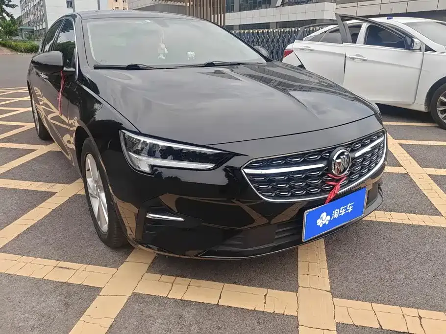 Buick Regal — фото 1