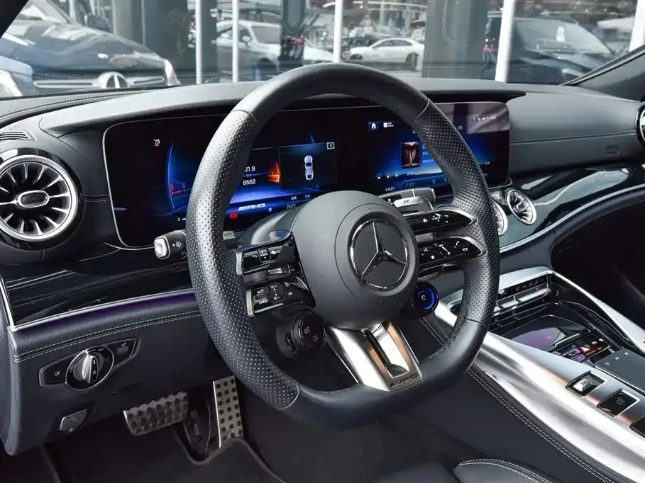 Mercedes-Benz AMG GT — фото 10