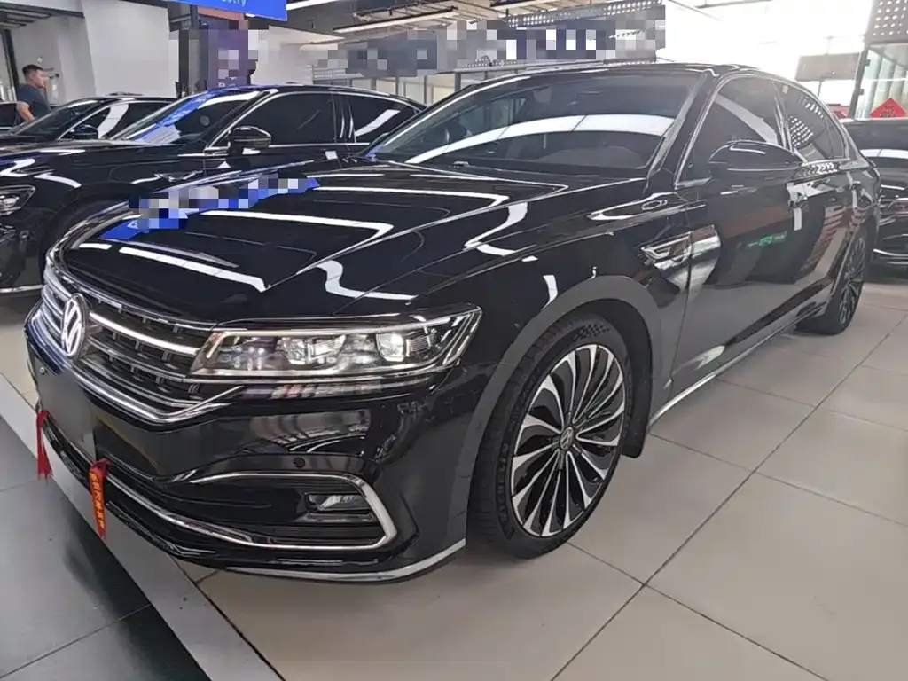 Volkswagen Phideon — фото 1